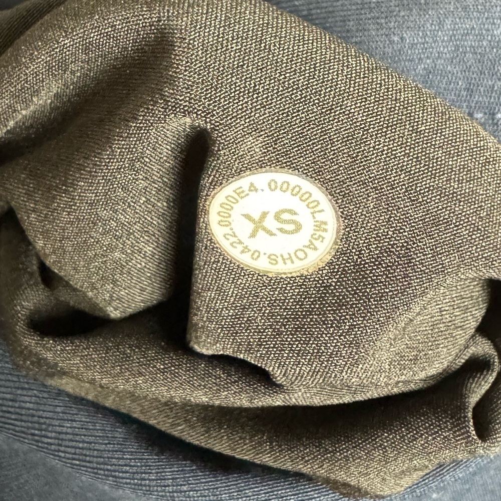 Lululemon Women’s Navy Joggers – Size XS - Picture 8 of 9